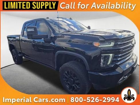 Used 2022 Chevrolet Silverado 2500 High Country w/ Z71 Off-Road Package AWD/4WD image 1