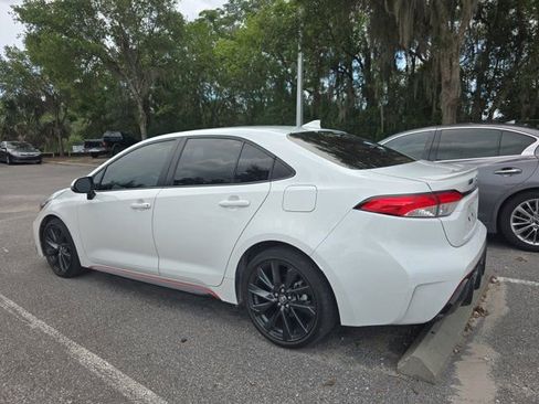 Certified 2023 Toyota Corolla SE w/ SE Package FWD image 3