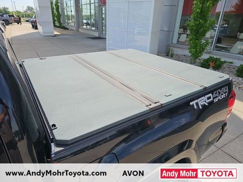 Used 2019 Toyota Tacoma TRD Sport AWD/4WD image 34