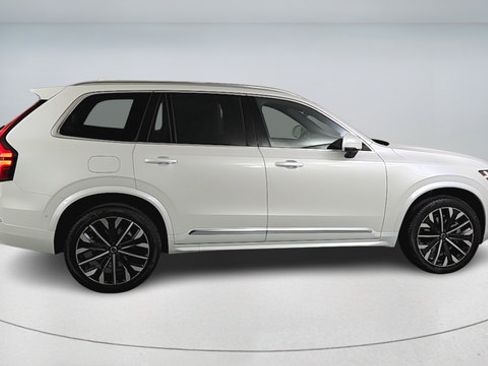 Certified 2026 Volvo XC90 B6 Ultra w/ Protection Package AWD/4WD image 3