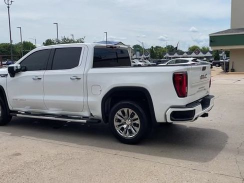 Used 2022 GMC Sierra 1500 Denali w/ Denali Carbonpro Edition AWD/4WD image 6