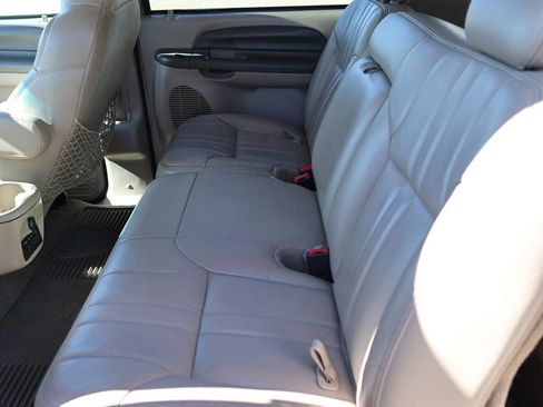 Used 2000 Ford Excursion XLT image 25