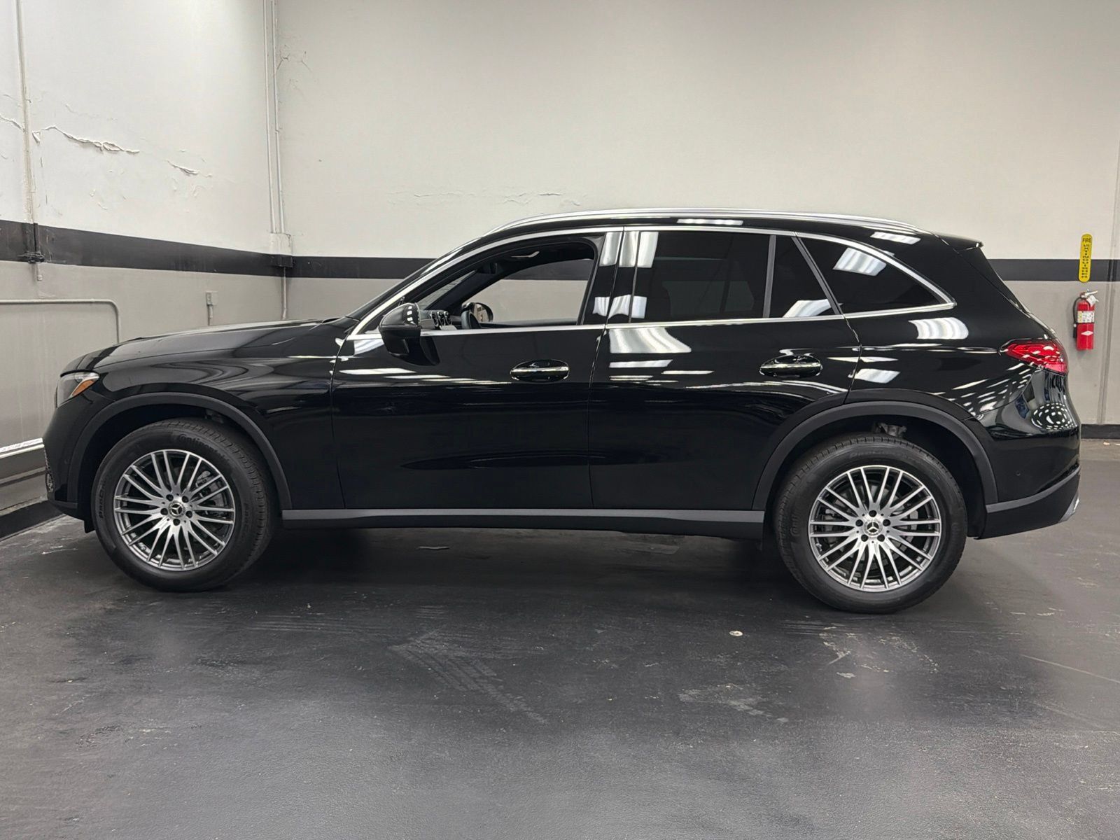 Certified 2026 Mercedes-Benz GLC 300 image 10