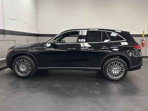 Certified 2026 Mercedes-Benz GLC 300 image 10