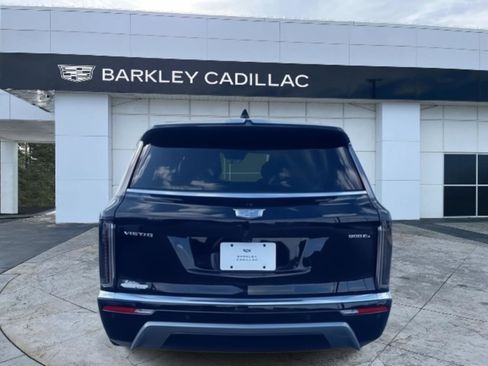 New 2026 Cadillac Vistiq Premium Luxury image 6