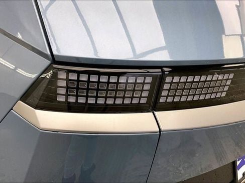 New 2026 Hyundai Ioniq 5 SEL image 16