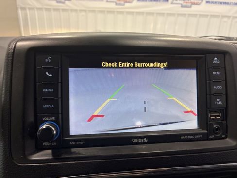 Used 2017 Dodge Grand Caravan SXT image 26