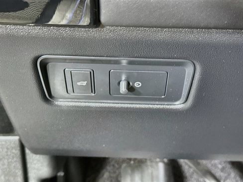 Used 2020 Land Rover Range Rover HSE AWD/4WD image 21