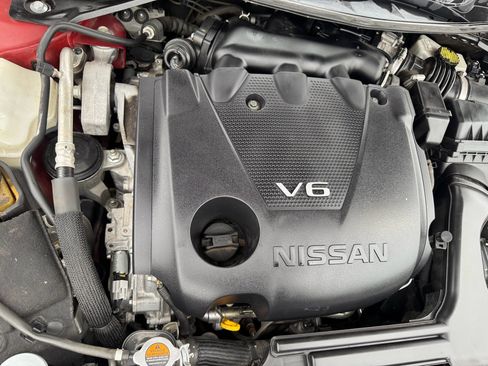 Used 2018 Nissan Maxima Platinum image 32