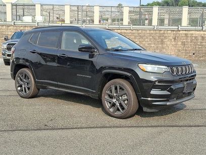 New 2025 Jeep Compass Limited w/ High Altitude Package