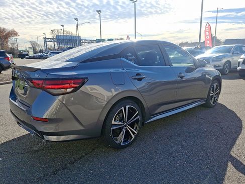 Used 2023 Nissan Sentra SR image 4