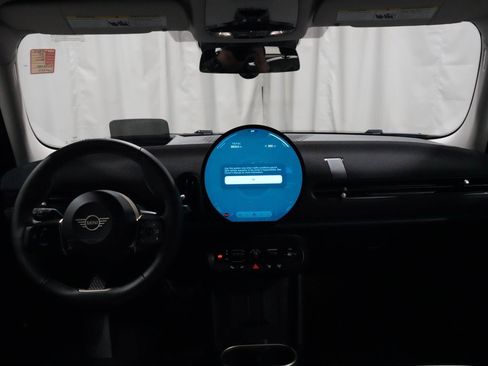 Certified 2025 MINI Cooper S image 8