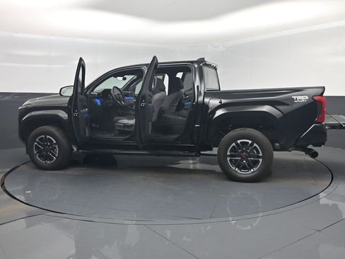 Used 2024 Toyota Tacoma TRD Sport image 52