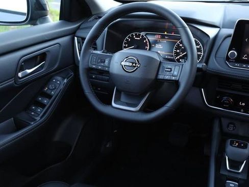 New 2026 Nissan Rogue Dark Armor AWD/4WD image 25