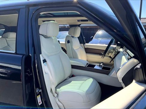 New 2026 Land Rover Range Rover SE AWD/4WD image 31