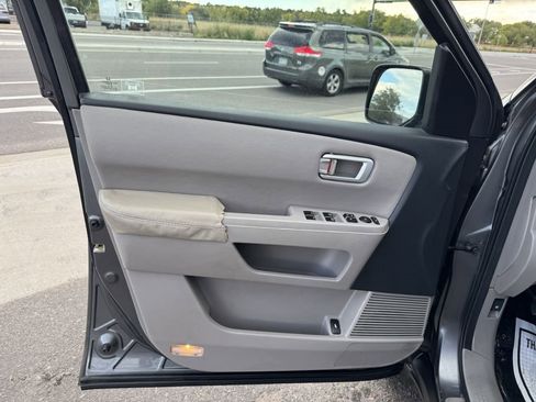 Used 2010 Honda Pilot EX-L image 15