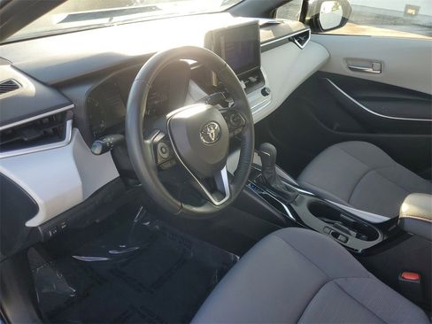 Used 2023 Toyota Corolla SE image 15
