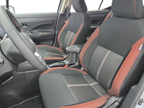 New 2025 Nissan Versa SR w/ Trunk Package FWD image 14