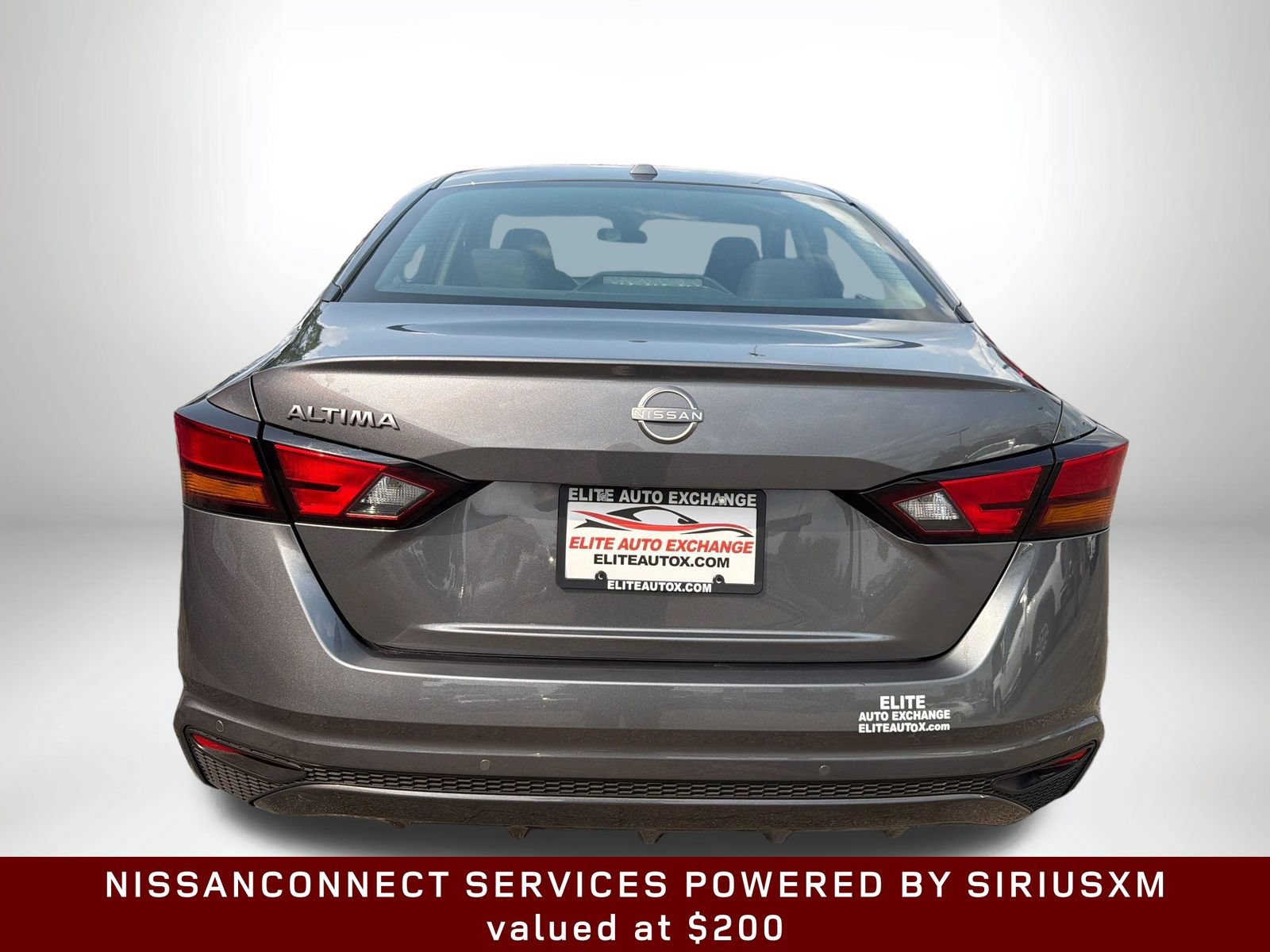 Used 2025 Nissan Altima 2.5 SV FWD image 5