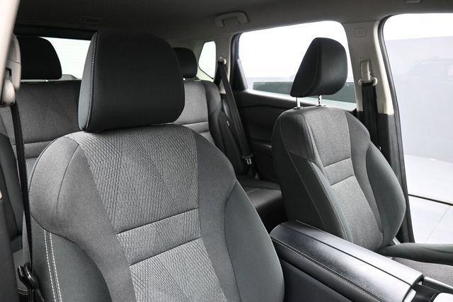 Used 2024 Nissan Rogue SV FWD image 29