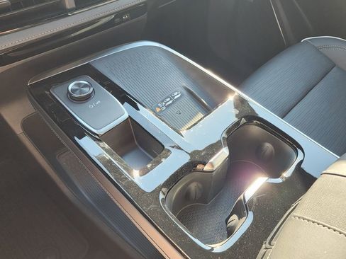 New 2026 Buick Enclave Sport Touring w/ Power Package FWD image 32