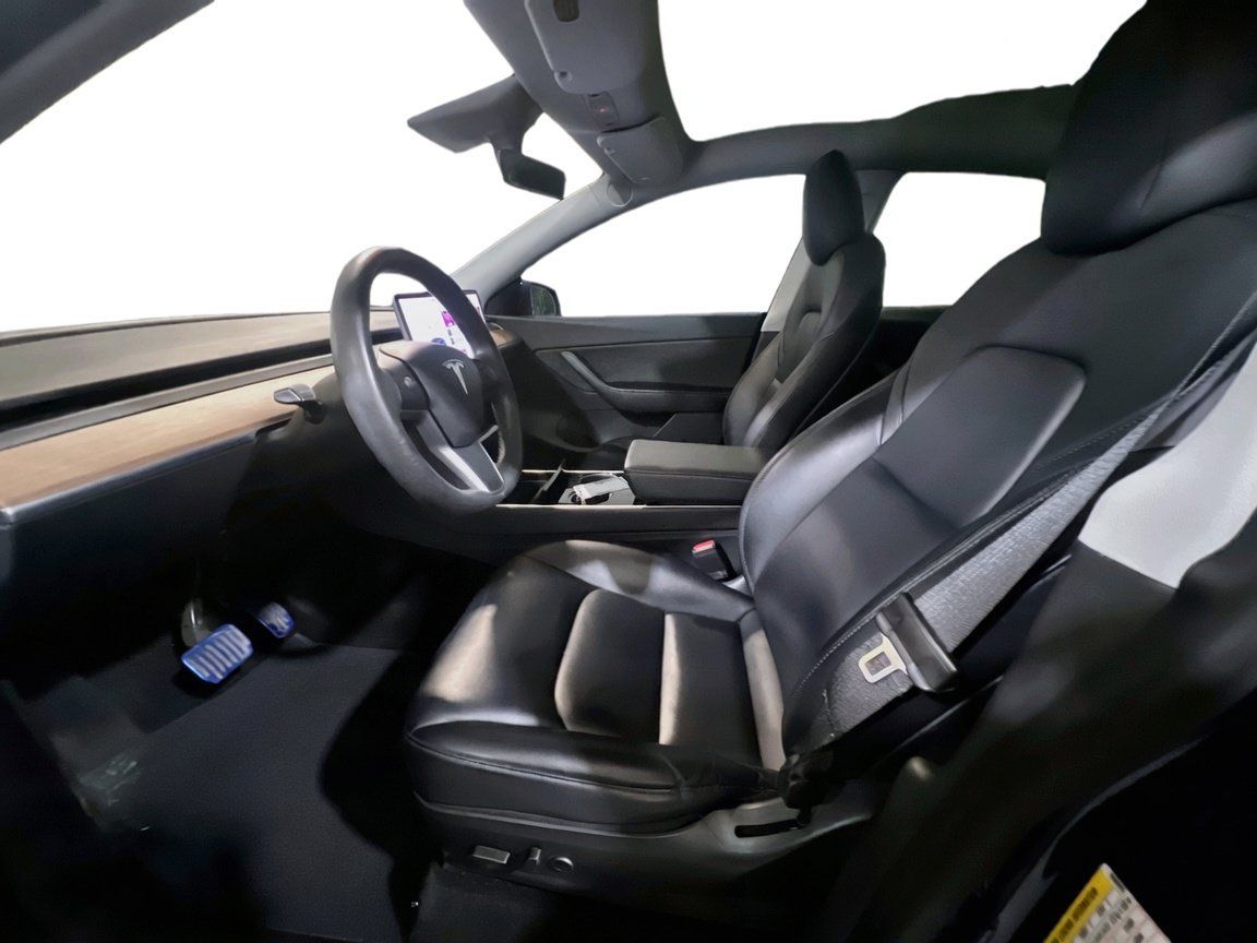 Used 2021 Tesla Model Y Long Range AWD/4WD image 15