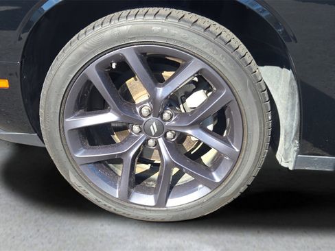 Used 2023 Dodge Challenger SXT w/ Blacktop Package image 19