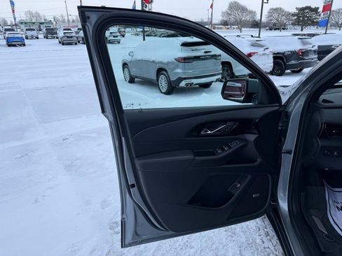 Used 2023 Chevrolet Traverse RS w/ LPO, Floor Liner Package image 13