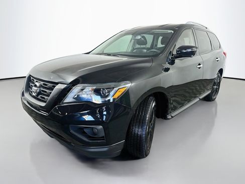 Used 2019 Nissan Pathfinder SL AWD/4WD image 3