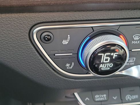 Used 2023 Audi Q5 2.0T Premium Plus w/ Premium Plus Package image 35