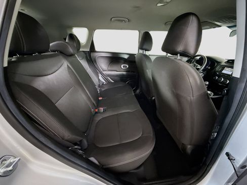 Used 2019 Kia Soul Base image 26