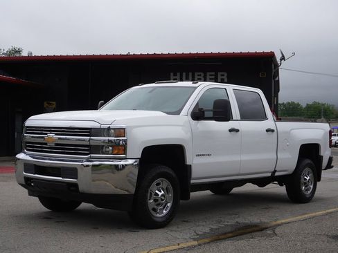 Used 2015 Chevrolet Silverado 2500 W/T w/ Snow Plow Prep Package AWD/4WD image 1