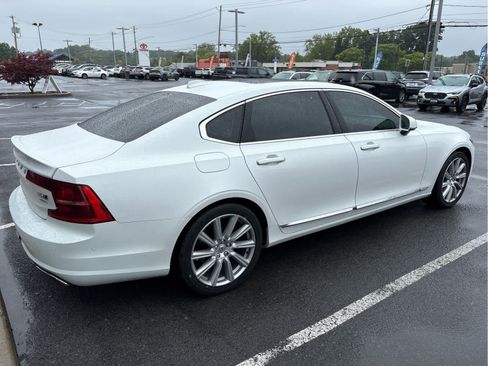 Used 2018 Volvo S90 T6 Inscription w/ Convenience Package AWD/4WD image 4