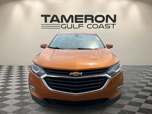 Used 2018 Chevrolet Equinox LT FWD image 2