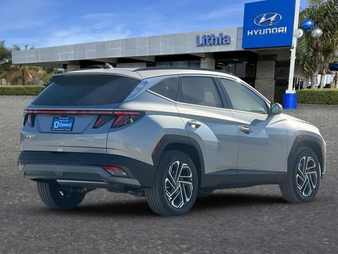 New 2025 Hyundai Tucson Limited image 2