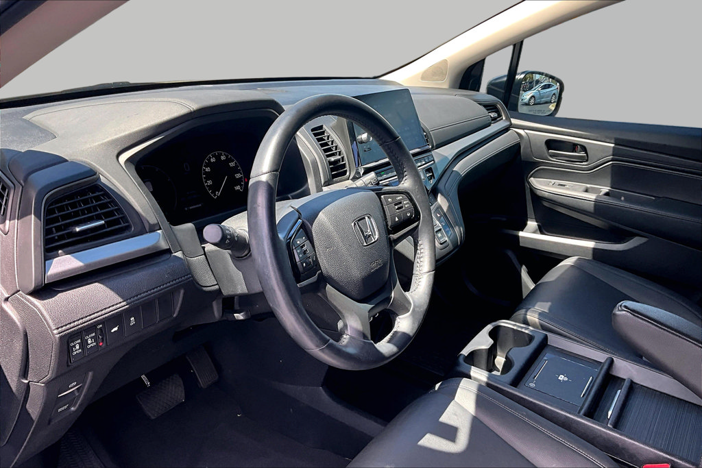 Used 2025 Honda Odyssey EX-L image 17