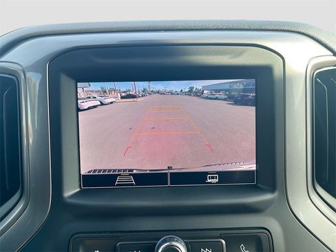 Used 2022 Chevrolet Silverado 1500 Custom image 13