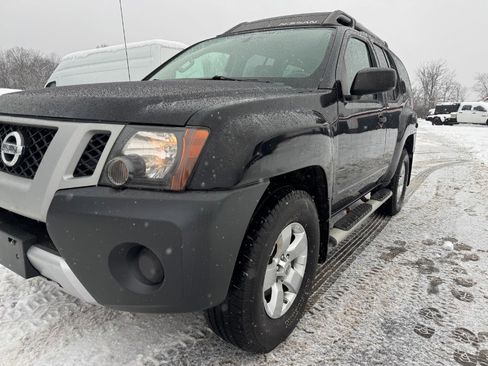 Used 2013 Nissan Xterra 4WD image 9
