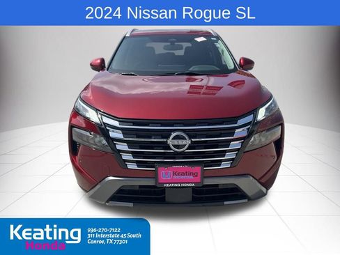 Used 2024 Nissan Rogue SL w/ SL Premium Package FWD image 2