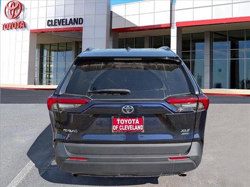 Used 2024 Toyota RAV4 XLE image 5