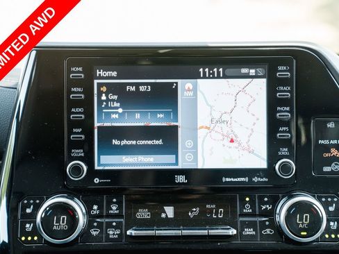 Used 2022 Toyota Highlander Limited AWD/4WD image 21
