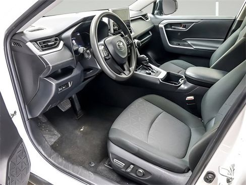 Certified 2024 Toyota RAV4 XLE image 9