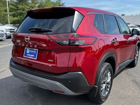 Used 2023 Nissan Rogue S AWD/4WD image 7