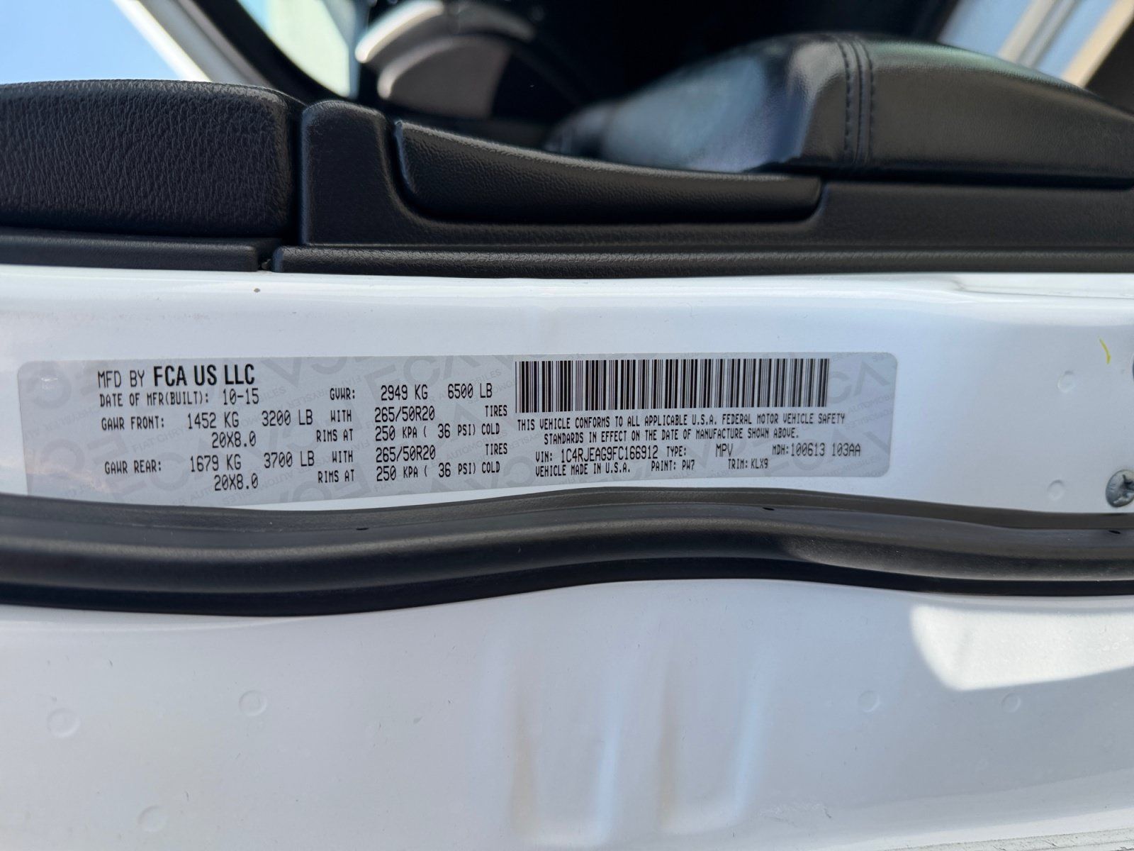 Used 2015 Jeep Grand Cherokee Altitude RWD image 33