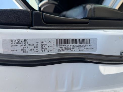Used 2015 Jeep Grand Cherokee Altitude RWD image 33