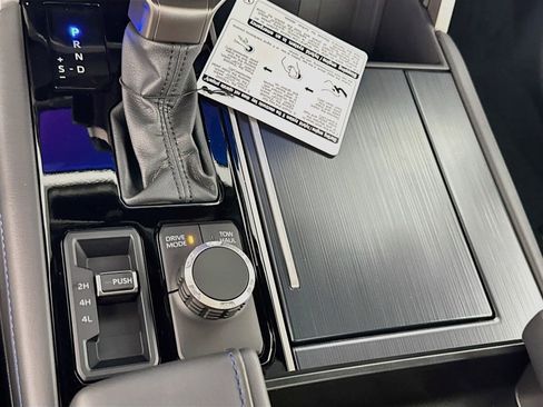 New 2026 Toyota Tundra Platinum image 22