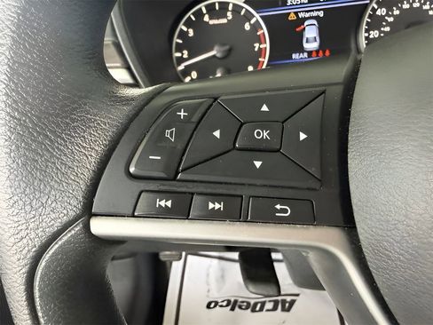 Used 2024 Nissan Altima 2.5 SV image 27