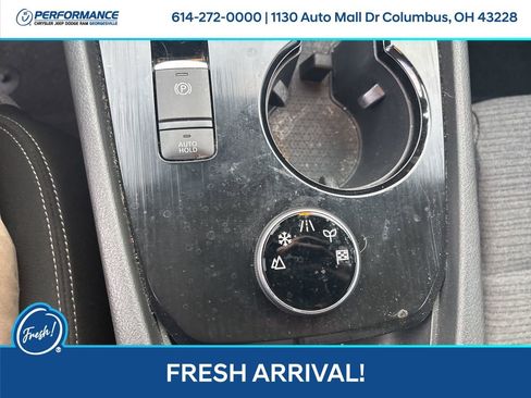 Used 2023 Nissan Rogue SV image 25