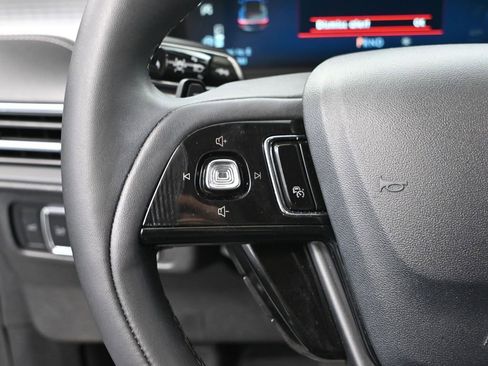 Used 2024 Lincoln Corsair AWD image 26