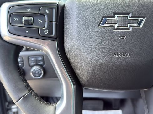 Used 2025 Chevrolet Silverado 1500 RST AWD/4WD image 16
